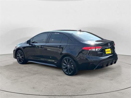 2024 Toyota Corolla Hybrid SE