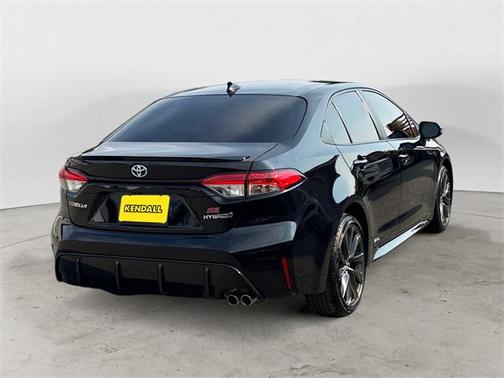 2024 Toyota Corolla Hybrid SE