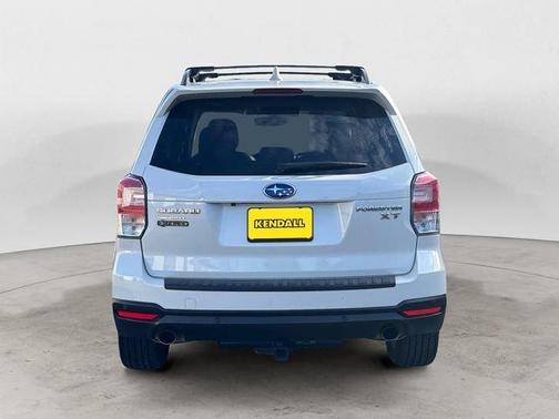 Crystal White Pearl 2018 Subaru Forester 2.0XT Touring