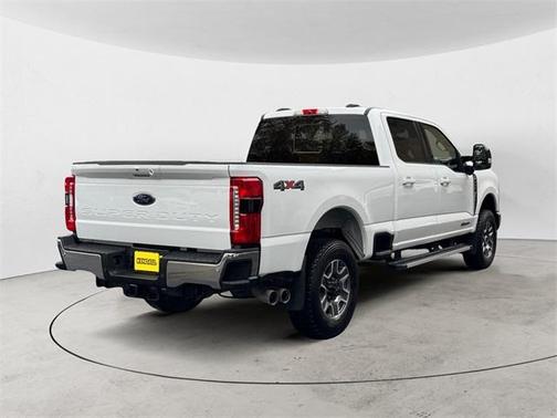 2024 Ford F-350 Lariat Super Duty
