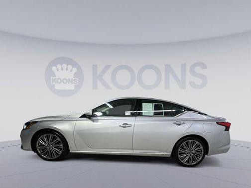 2023 Nissan Altima 2.5 SL
