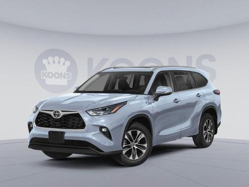 Moon Dust 2024 Toyota Highlander XLE