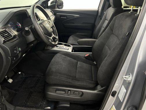 2022 Honda Pilot AWD Sport