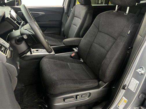2022 Honda Pilot AWD Sport
