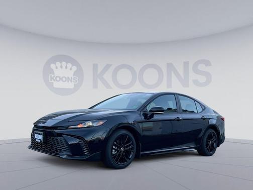 Midnight Black Metallic 2026 Toyota Camry SE
