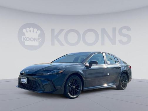 Underground 2026 Toyota Camry SE