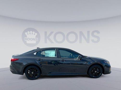 Underground 2026 Toyota Camry SE