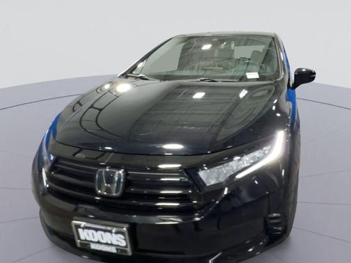 Crystal Black Pearl 2023 Honda Odyssey Sport
