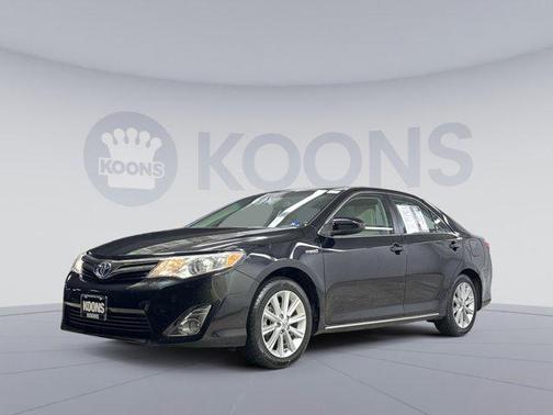 2014 Toyota Camry Hybrid LE