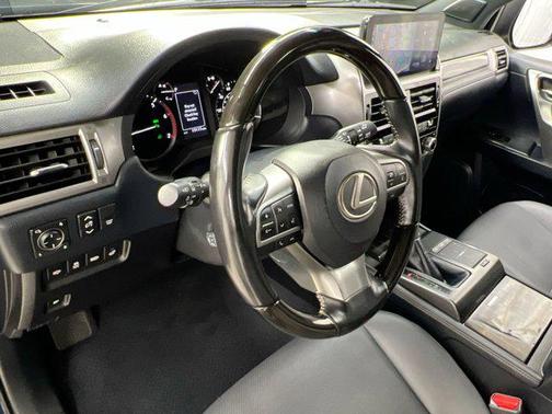 2023 Lexus GX 460 Premium
