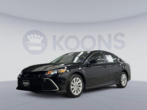 Midnight Black Metallic 2024 Toyota Camry LE