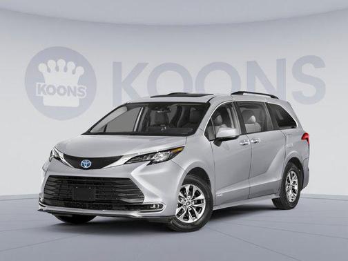 2025 Toyota Sienna XLE 7 Passenger