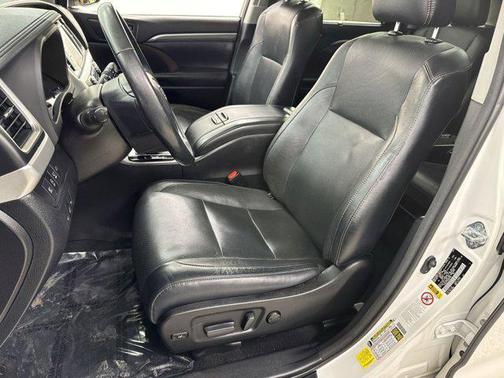 2018 Toyota Highlander Limited Platinum
