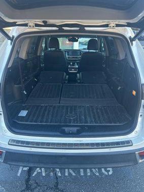 2018 Toyota Highlander Limited Platinum