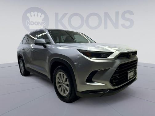 Celestial Silver Metallic 2025 Toyota Grand Highlander XLE