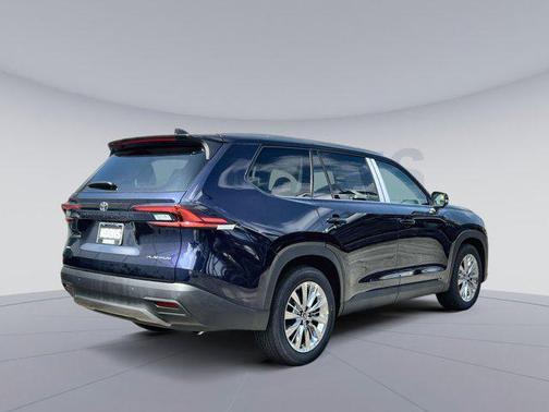 2025 Toyota Grand Highlander Platinum