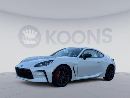 2025 Toyota GR86 Premium