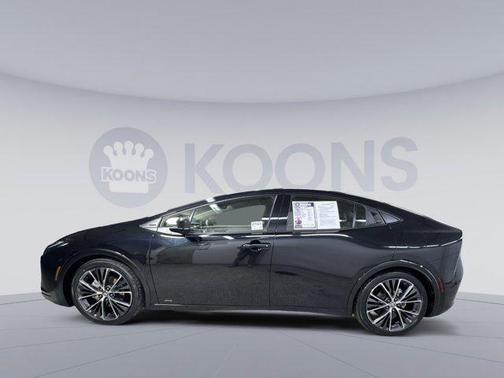 2024 Toyota Prius XLE