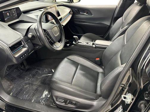 2024 Toyota Prius XLE