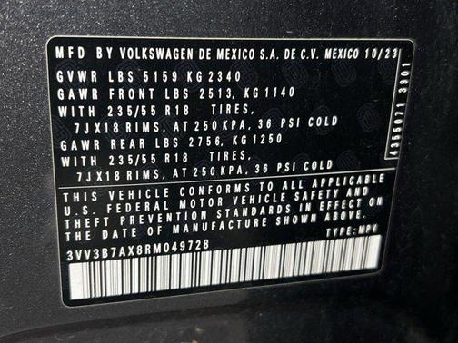 2024 Volkswagen Tiguan 2.0T SE