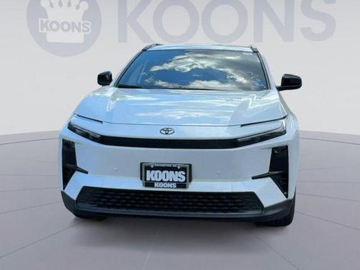 089 2026 Toyota C-HR SE