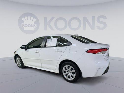 Ice 2025 Toyota Corolla Hybrid LE