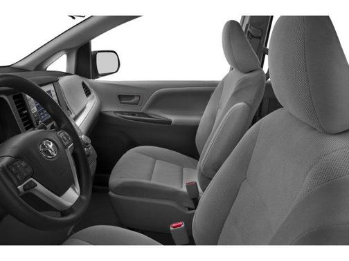 2020 Toyota Sienna SE