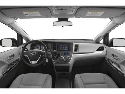 2020 Toyota Sienna SE
