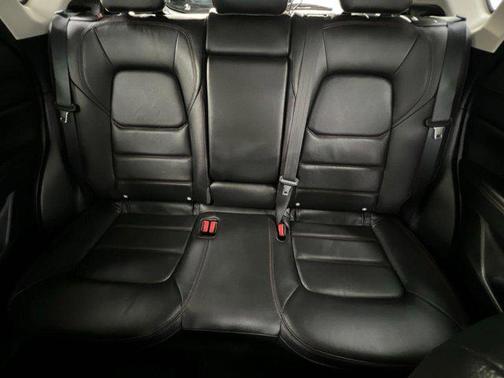 2024 Mazda CX-5 Carbon Edition