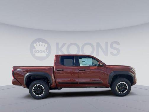 2025 Toyota Tacoma TRD Off Road