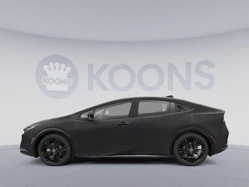 2025 Toyota Prius L