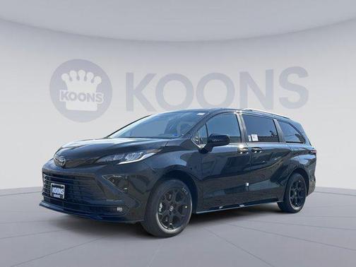 2026 Toyota Sienna Woodland Edition