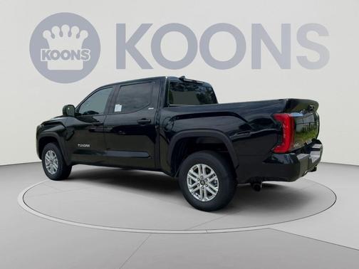 Midnight Black Metallic 2026 Toyota Tundra SR5