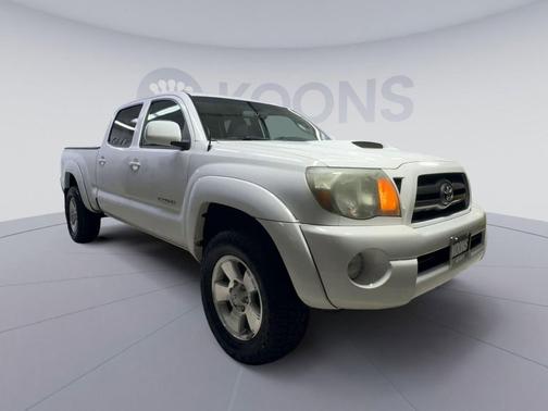 Super White 2010 Toyota Tacoma PreRunner