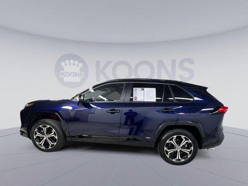 2025 Toyota RAV4 Hybrid SE