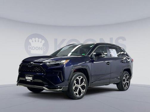 2025 Toyota RAV4 Hybrid SE