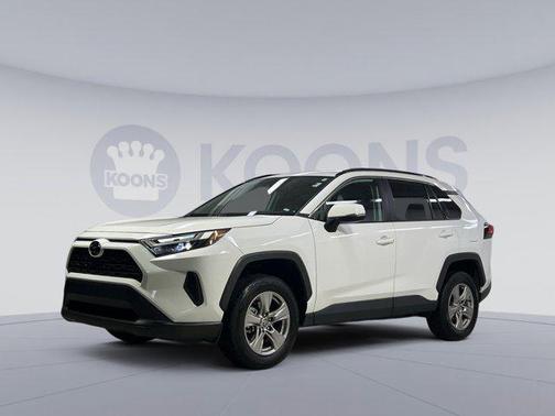 2023 Toyota RAV4 XLE