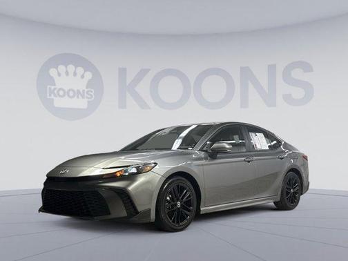 Heavy Metal 2025 Toyota Camry SE
