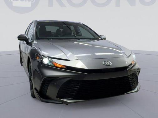 Heavy Metal 2025 Toyota Camry SE