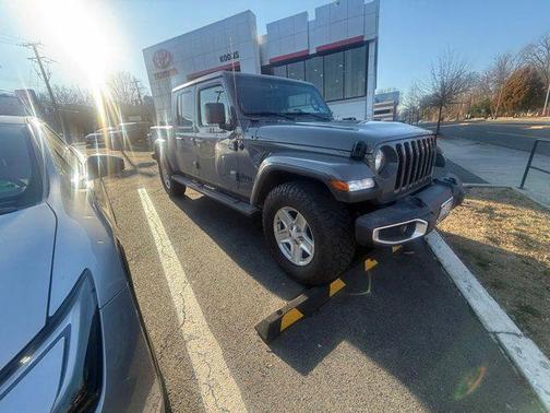 2020 Jeep Gladiator Sport S