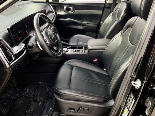 2025 Kia Sorento Hybrid EX