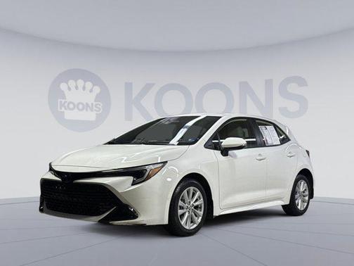 Ice Cap 2023 Toyota Corolla SE