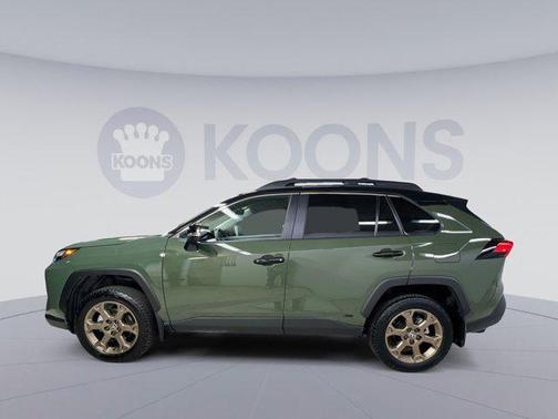 2024 Toyota RAV4 Hybrid LE