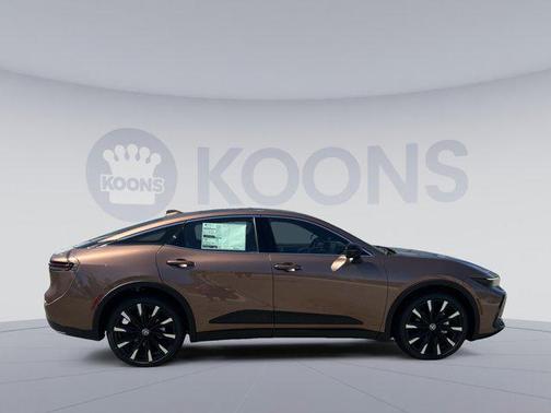 2026 Toyota Crown Platinum