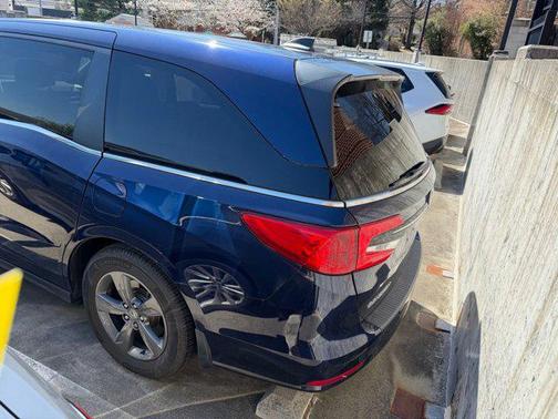 Obsidian Blue Pearl 2022 Honda Odyssey EX