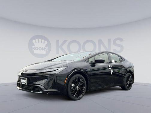 2025 Toyota Prius L