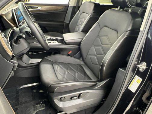 2024 Volkswagen Atlas 2.0T SE w/Technology 4MOTION