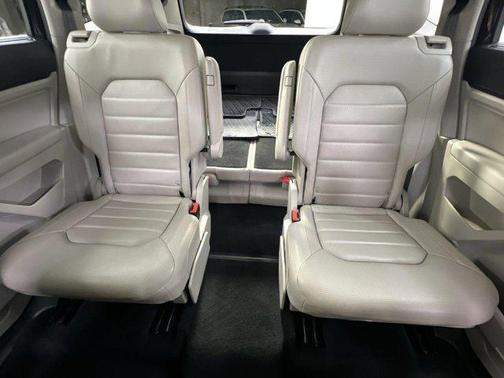 2018 Volkswagen Atlas 3.6L SEL Premium