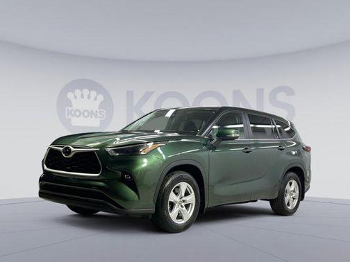 2024 Toyota Highlander LE