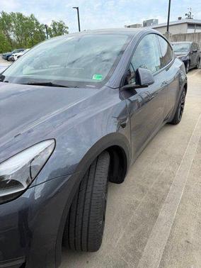 Midnight Silver Metallic 2023 Tesla Model Y Long Range Dual Motor All-Wheel Drive